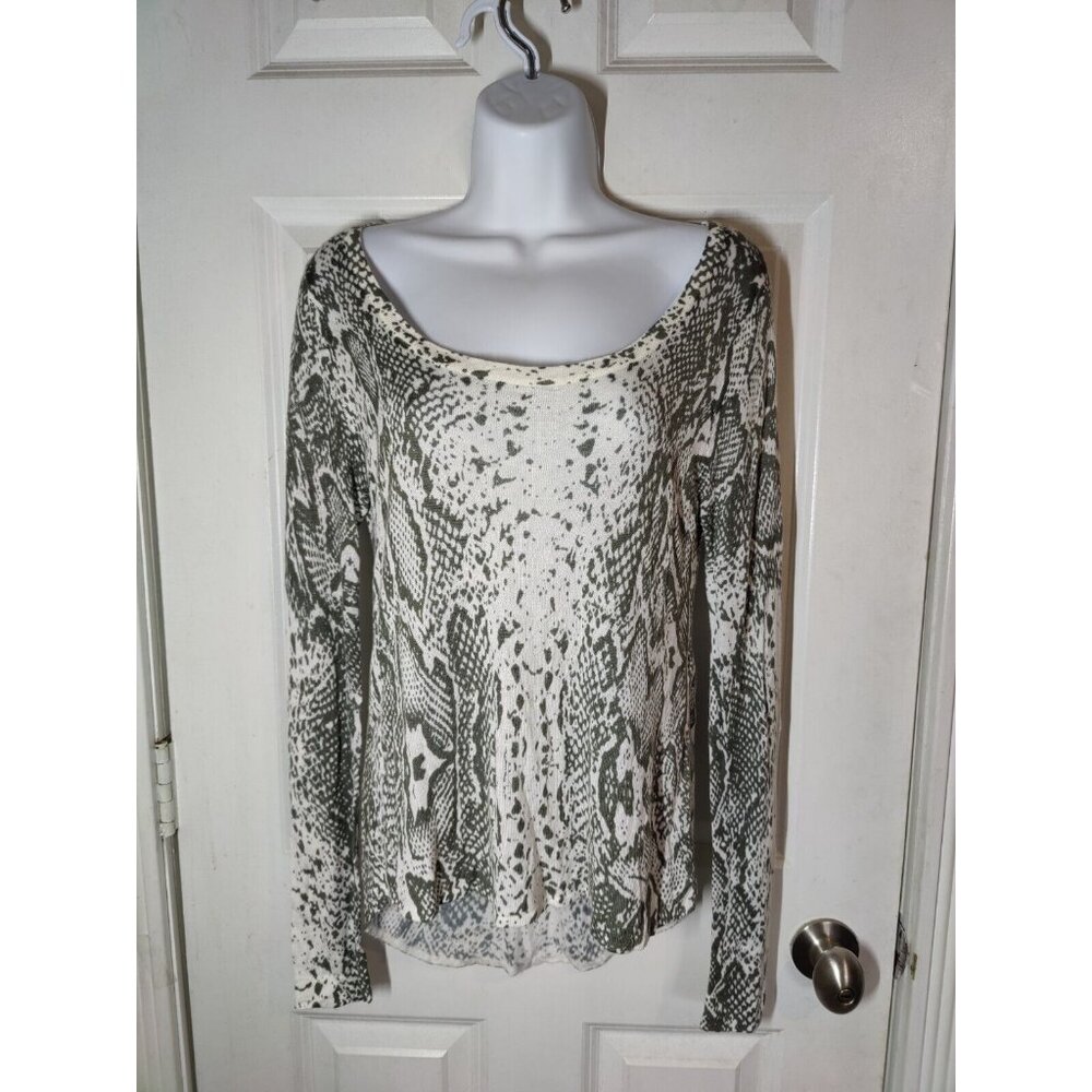 Olivaceous Scoop‎ Neck Snakeskin Long Sleeve Knit Top Green White S NWOT